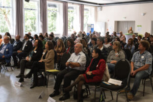 Etwa 100 Teilnehmende aus ganz Deutschland sind zum Symposium an den Vitos Standort in Marburg gekommen.